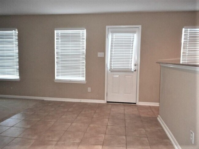 Foto del edificio - 18227 Walden Gate Ln
