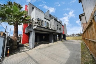 Building Photo - 1708 Winter St