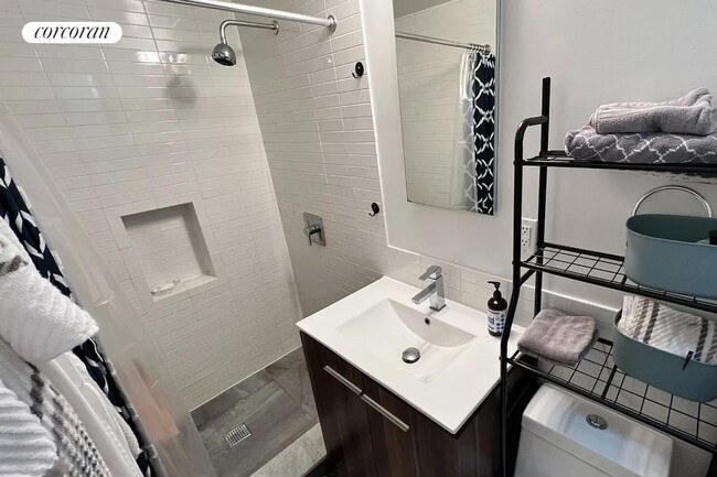 Foto del edificio - 171 W 80th St