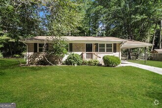 Building Photo - 599 Plainville Dr SW