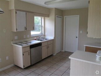 Building Photo - 113 W Minneola St