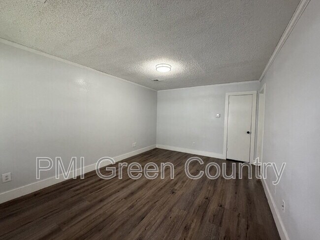 Foto del edificio - 809 Park St