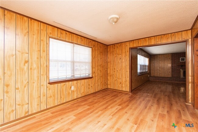 Building Photo - 119 Wolfe Rd