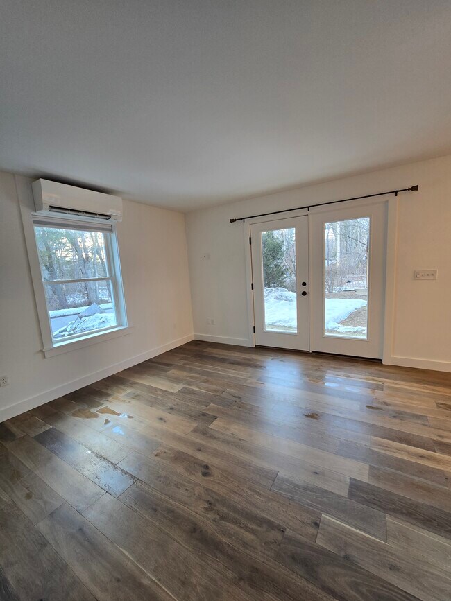 Foto del edificio - 143 Martin Rd