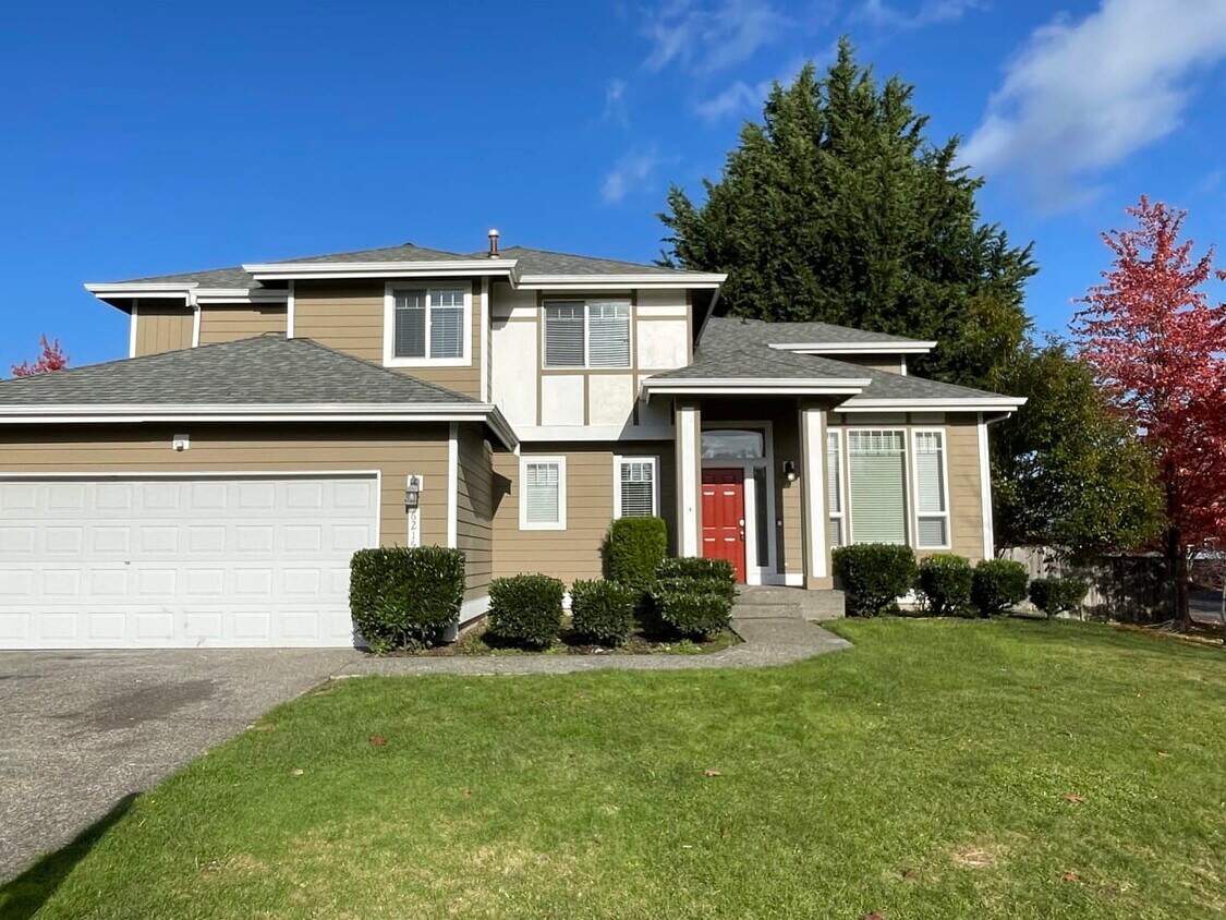 Foto principal - 6215 90th Street Ct E