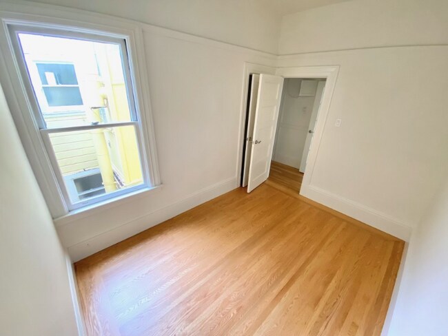 Foto del edificio - 2924 Pierce St