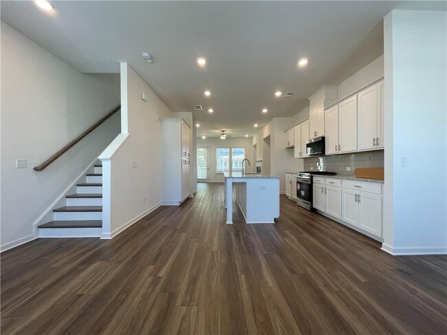 Building Photo - 1597 Tilden Ct