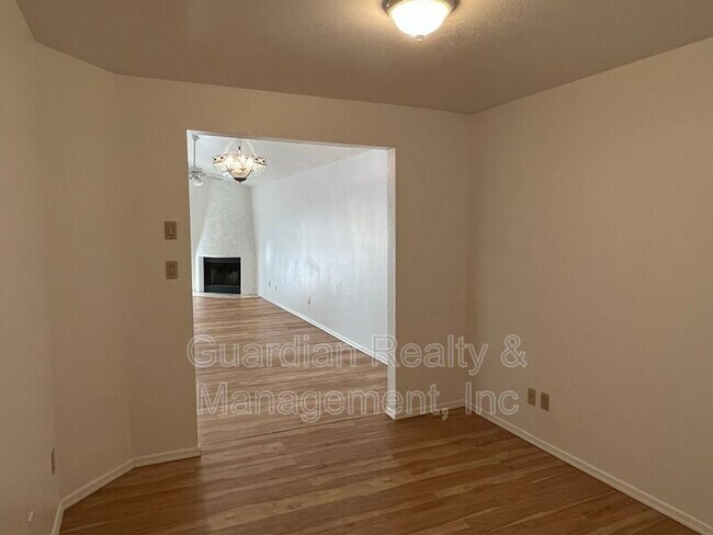 Foto del edificio - 15020 N 40th St