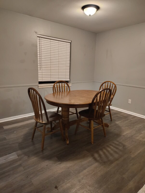Foto del edificio - 6172 Whitman Ave