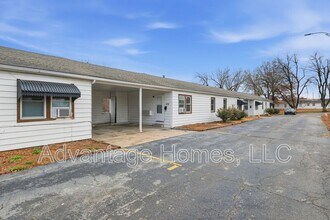 Building Photo - 1015 N Scott Ave