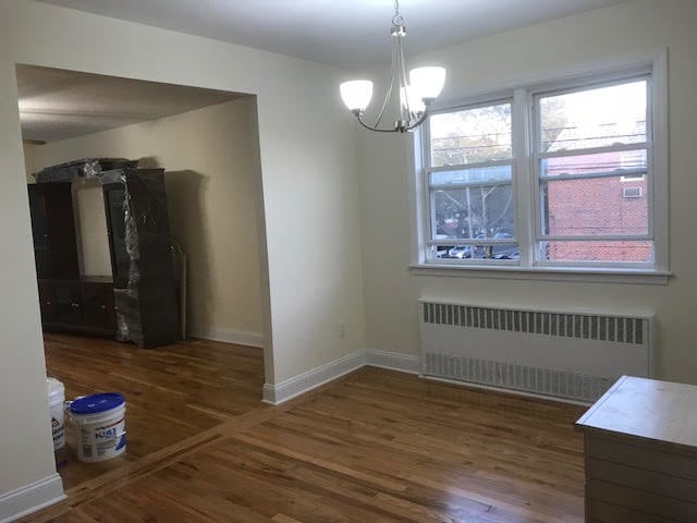 Foto principal - 678 E 80th St
