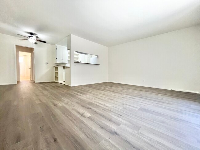 Foto del edificio - 4098 Arch Dr