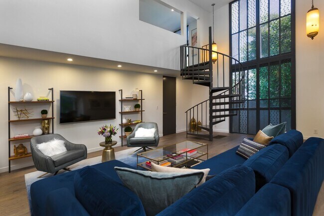 Foto del edificio - 1011 N San Vicente Blvd