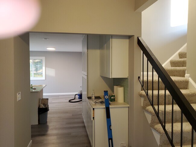 View from foyer into kitchen - 417 Sugarland Run Dr