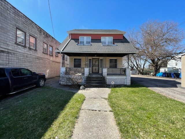 Primary Photo - 4594 Warner Rd