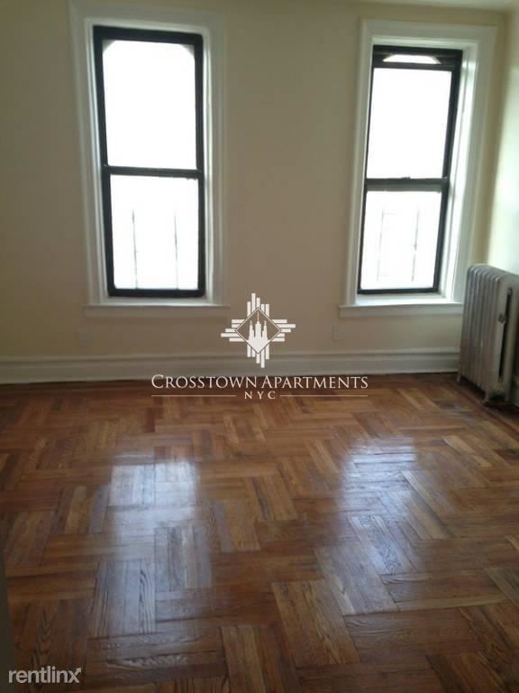 Primary Photo - 97 Seaman Ave
