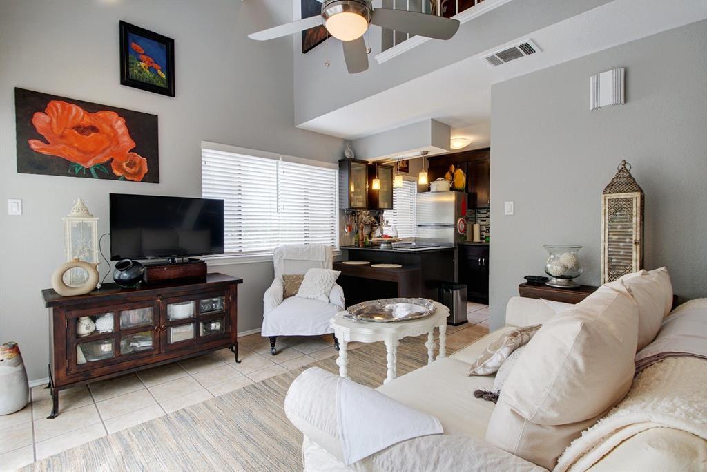 Foto principal - 701 Nelray Blvd