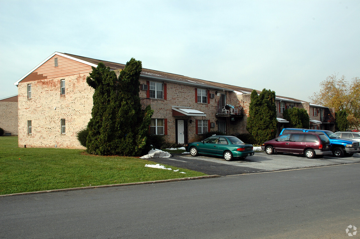 Primary Photo - Brookside Park Apartments