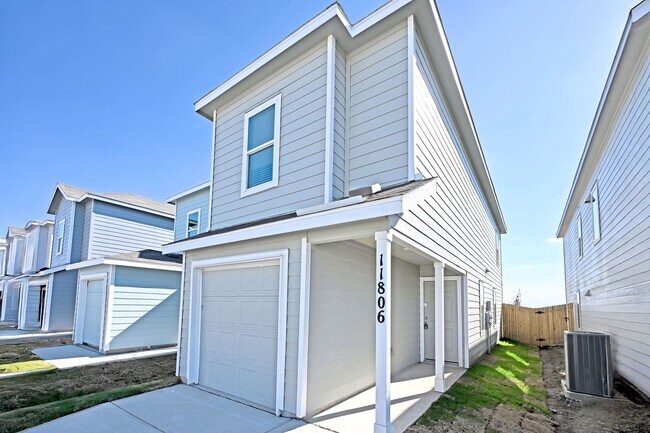 Building Photo - 11806 Bluebell Rdg