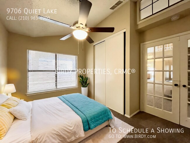 Foto del edificio - 9706 Quiet Lake