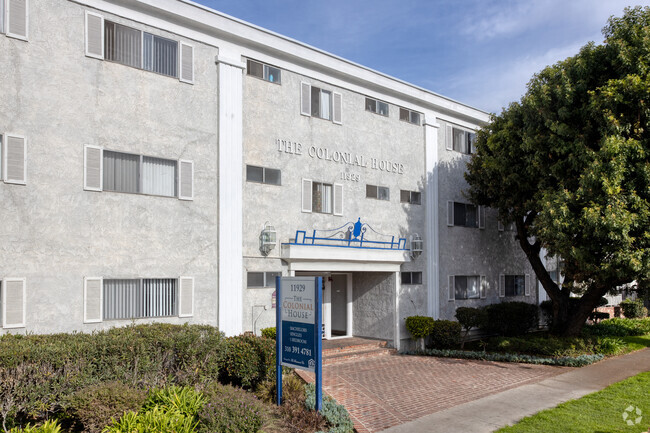 Colonial House Apartments - Los Angeles, CA | Apartments.com