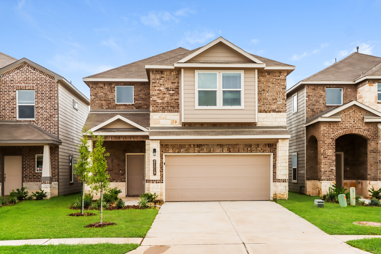 Foto principal - 21319 Cypress Conifer Dr