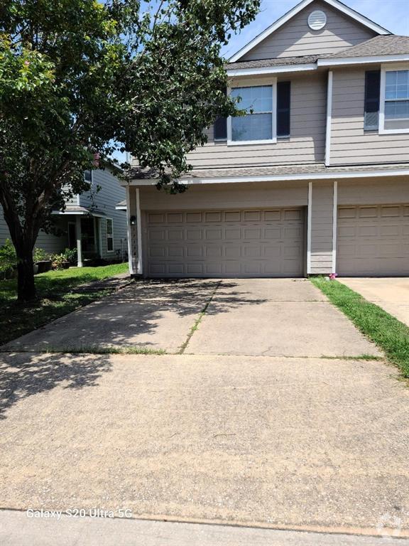 Building Photo - 17138 Oakwood Chase Dr