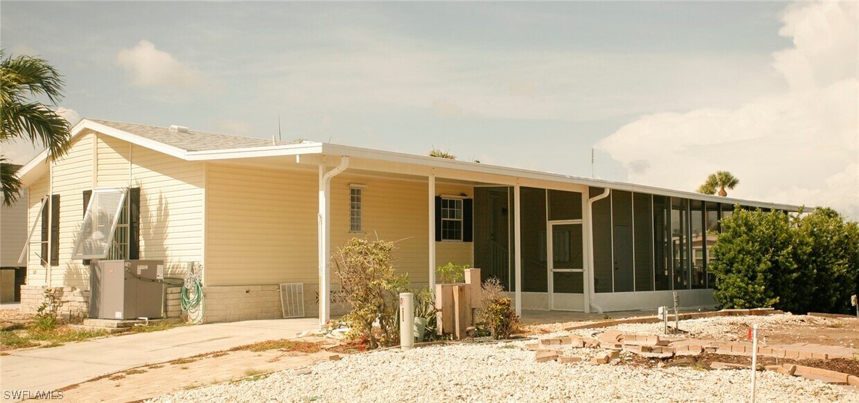 Primary Photo - 17861 Stevens Blvd