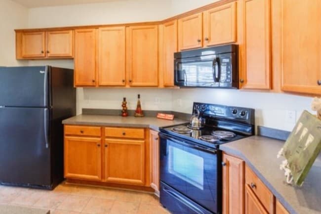 Interior Photo - Port Royal at Spring Hill