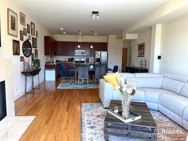 Foto del edificio - Fabulous 3 bedroom/2.5 bath in boutique Uk...