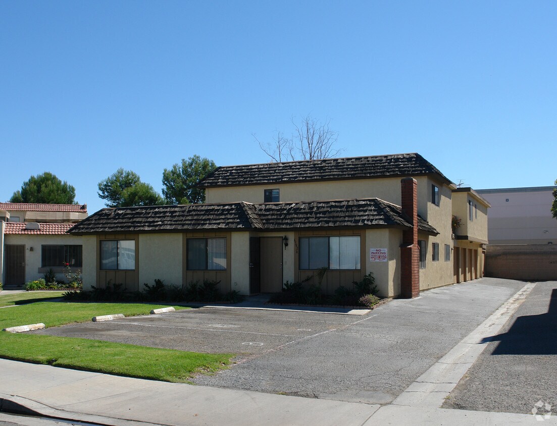Foto principal - 6592 Westpark Pl