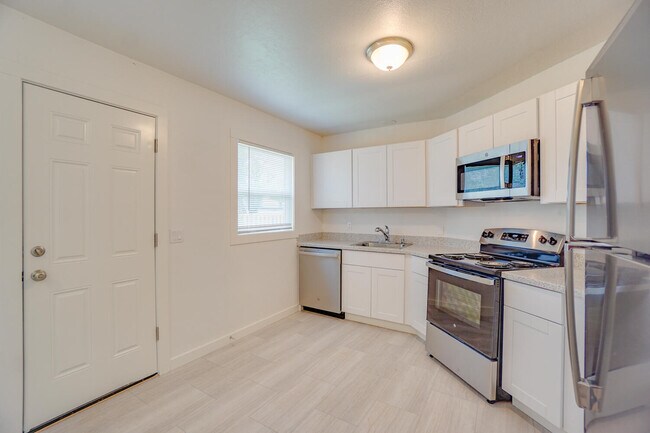 Foto del edificio - 3670 SW 144th Ave