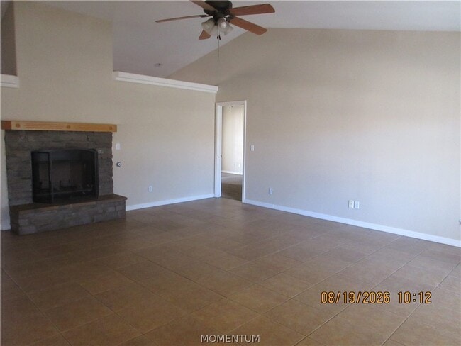 Building Photo - 3933 E Nicole Ave