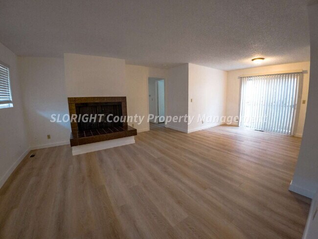 Foto del edificio - AVAILABLE NOW- Downstairs Paso Robles Apartment - 2 Bedroom 1 Bathroom