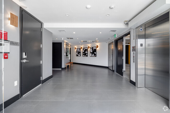 Lobby - Bentley Apartments