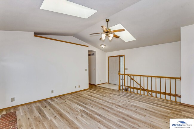 Foto del edificio - 3 bedroom 2 bath home - NW Wichita