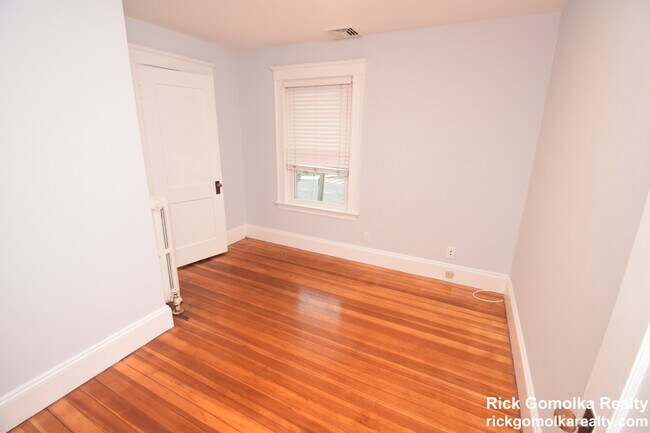 Foto del edificio - 1133 Beacon St