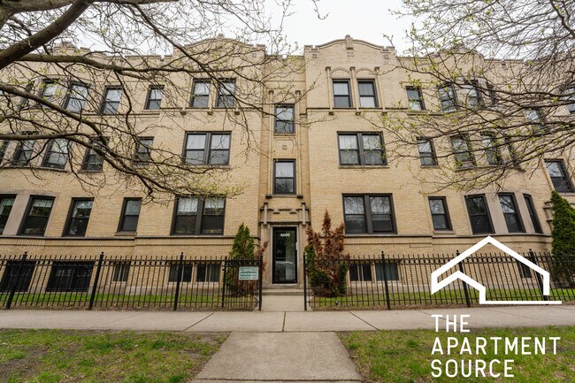 Foto del edificio - 4600 N Winchester Ave