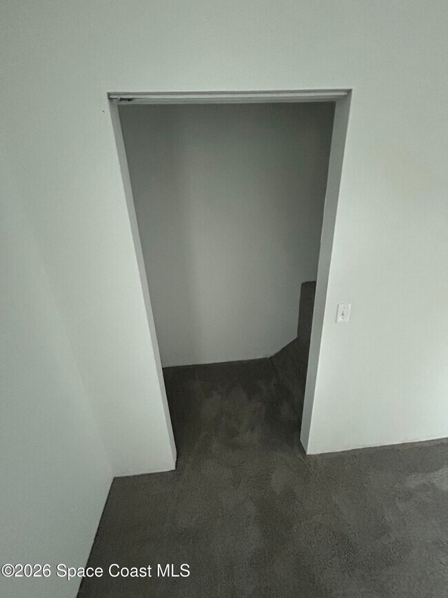 Foto del edificio - 7801 Maplewood Dr