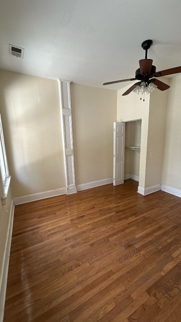 Building Photo - 2 bed / 2.5 bath ~ Move-In Today