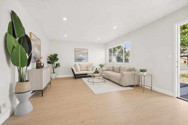 Foto del edificio - 4141 E Addington Cir