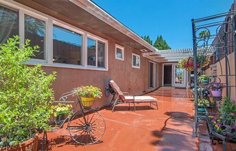 Building Photo - 4840 College Ave