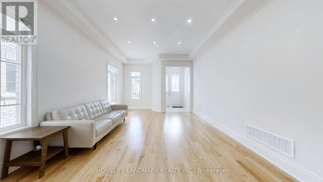 Building Photo - 208 Wesmina Ave