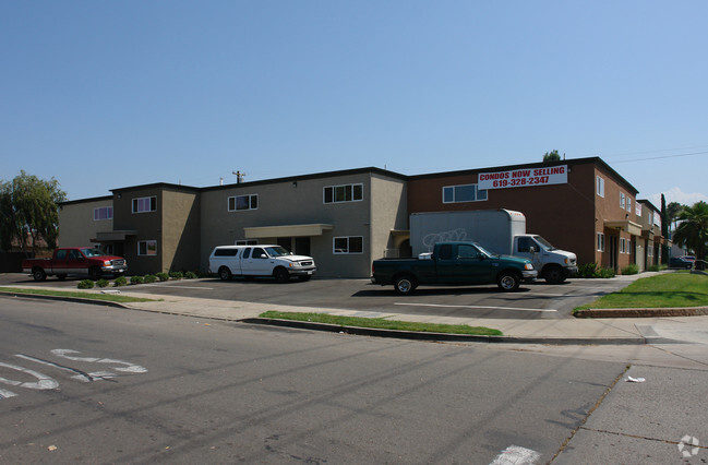 Building Photo - Madison Manor Apartments