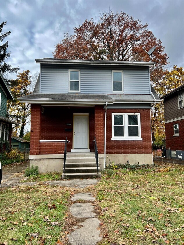 Primary Photo - 5803 Saranac Ave