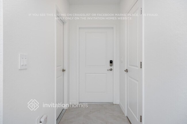 Foto del edificio - 2674 Riverfield Rd