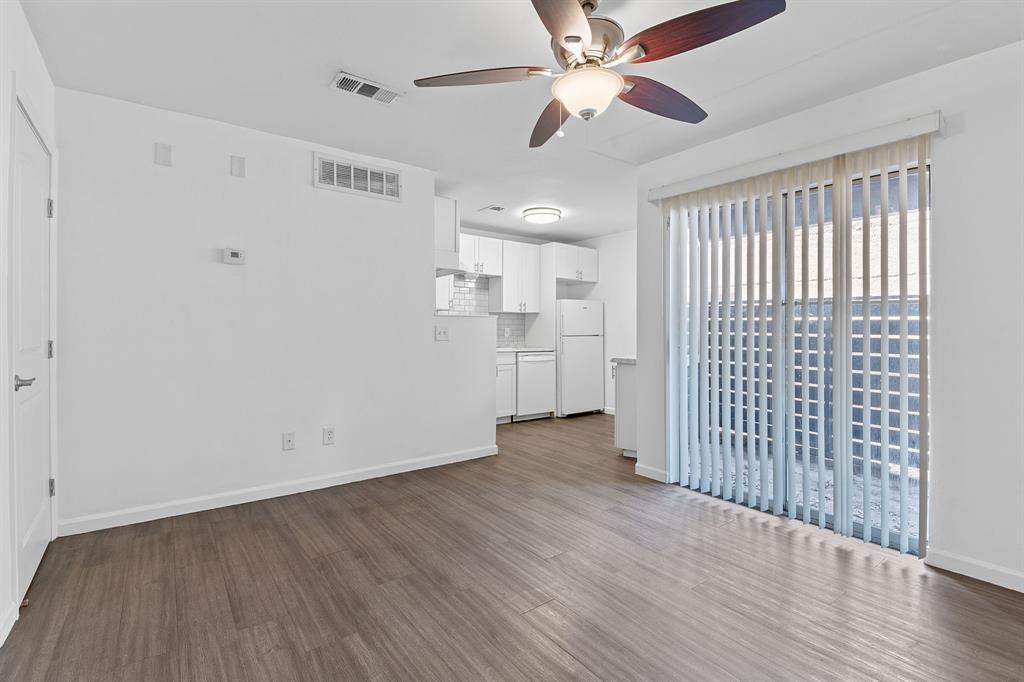 Foto principal - 1840 Burton Dr