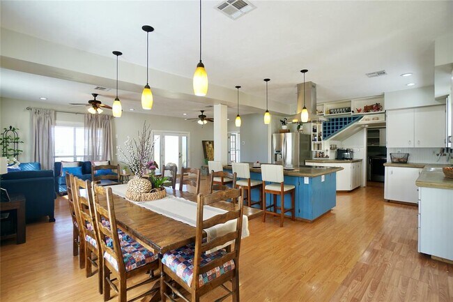 Foto del edificio - 311 Harmon Hills Cove