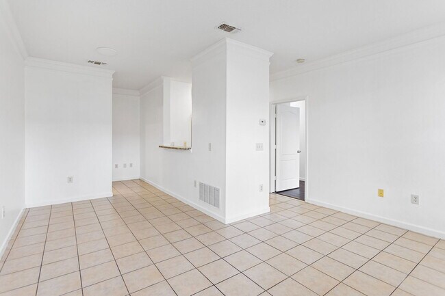 Foto del edificio - 17906 Villa Creek Dr