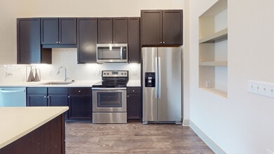 Interior Photo - Central Square at Frisco